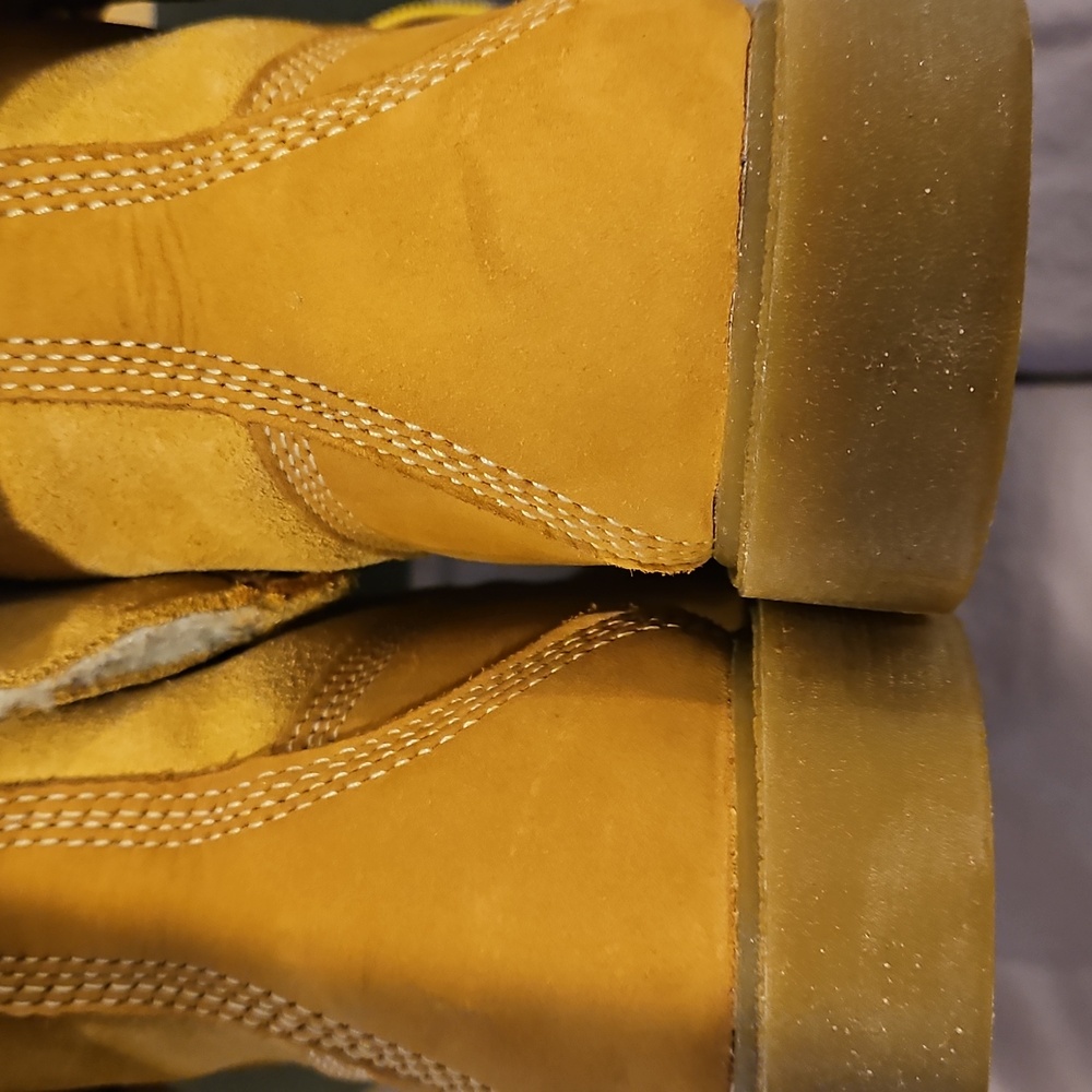 Timberland Wheat Boots - Picture 9 of 13